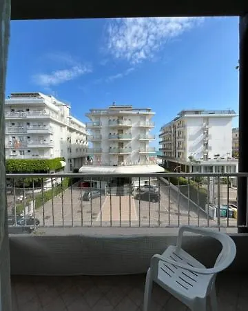 Giove Zona Piazza Aurora 20 Metri Dal Mare * Lido di Jesolo