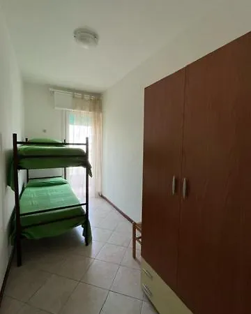 Appartamento Giove Zona Piazza Aurora 20 Metri Dal Mare Lido di Jesolo