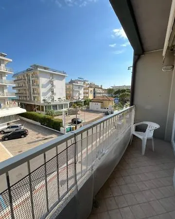 Giove Zona Piazza Aurora 20 Metri Dal Mare Appartamento Lido di Jesolo